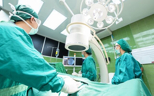 Como o filtro HEPA funciona em ambientes hospitalares?